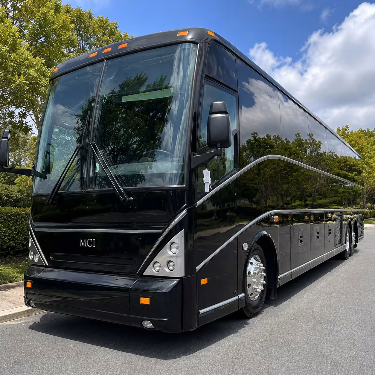 charter bus rentals for st paul science and nature field trips