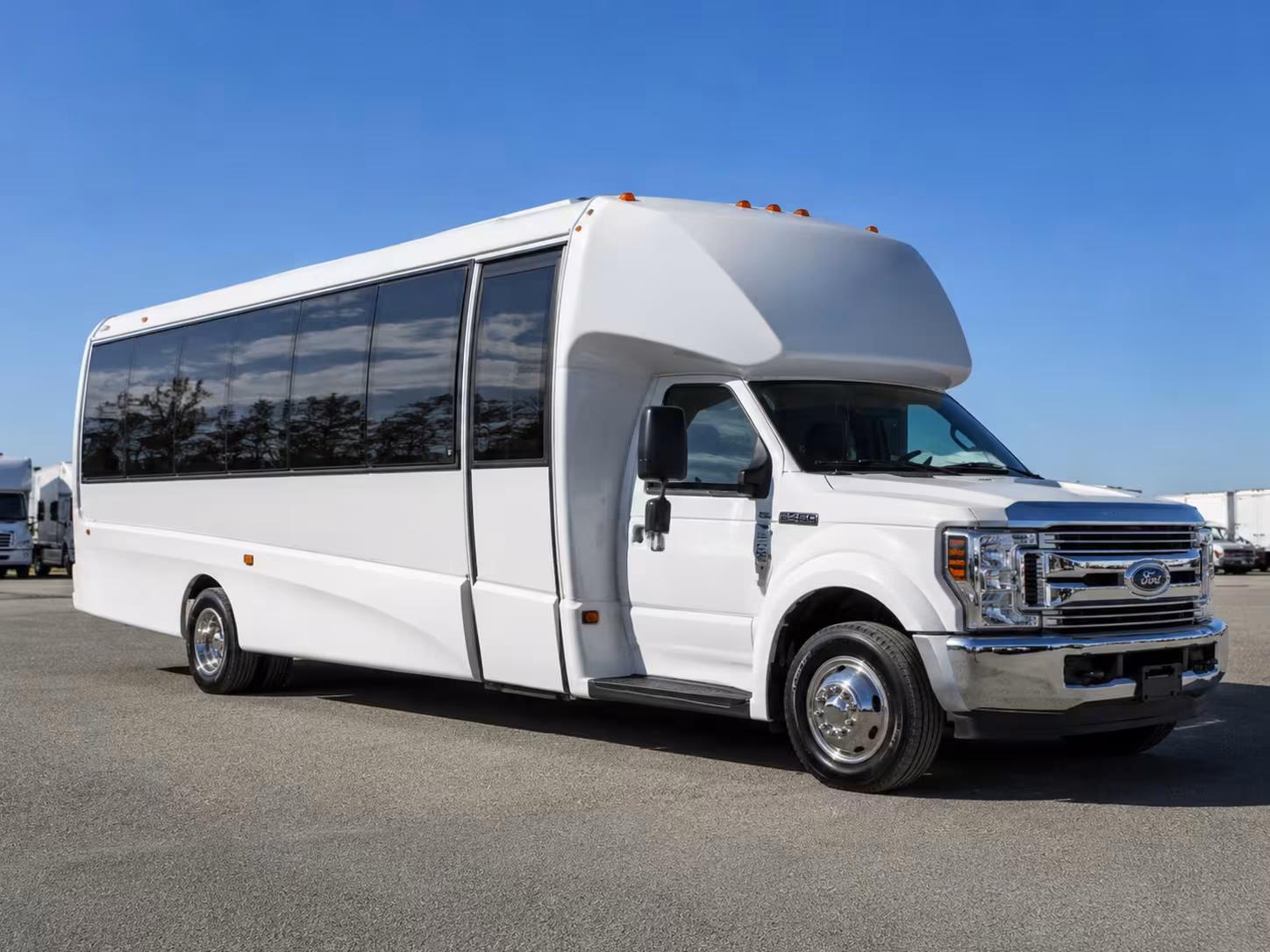 minibus rentals for st paul performing arts and theater field trips