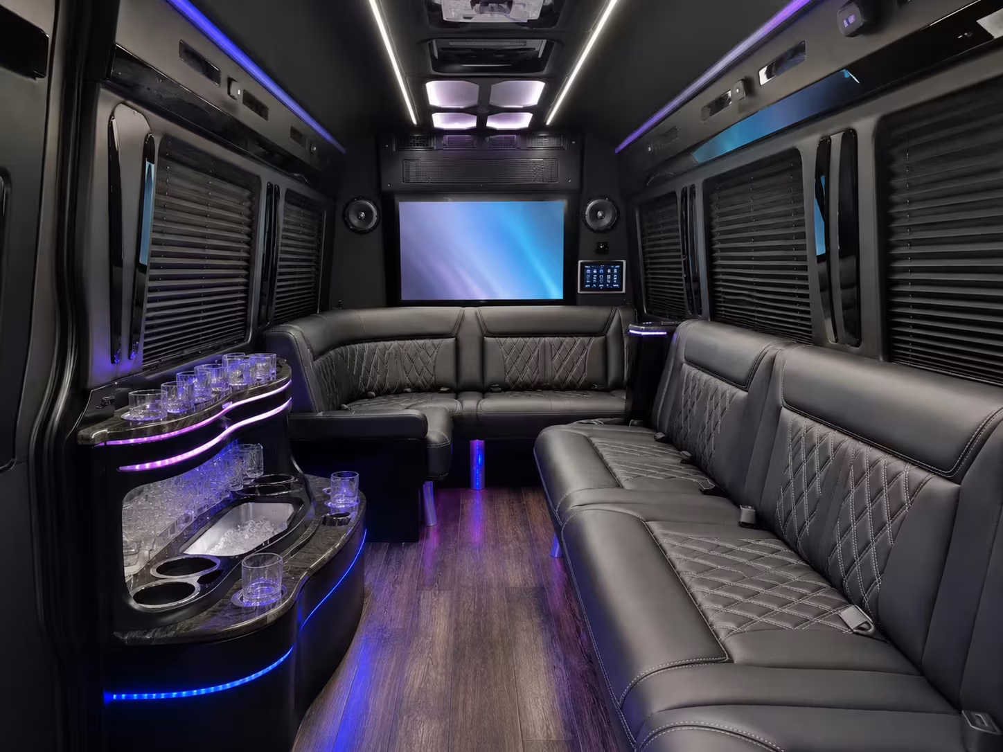 st paul charter bus rentals that skip msp parking ramps
